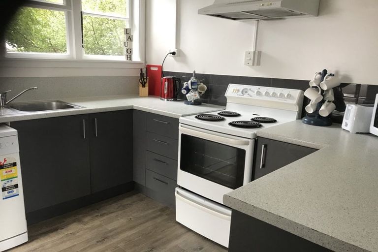 Photo of property in 2/34 Wainui Street, Riccarton, Christchurch, 8041