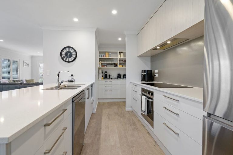 Photo of property in 24 Ruru Street, Cambridge, 3434