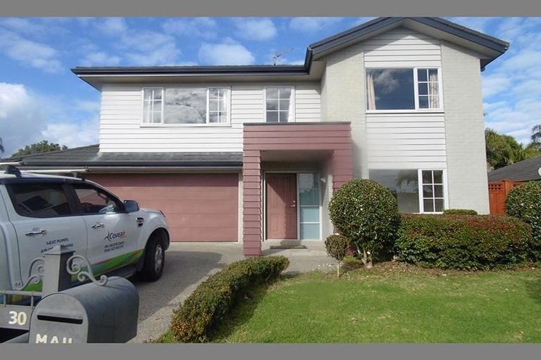 Photo of property in 30 Belfry Place, Wattle Downs, Auckland, 2103
