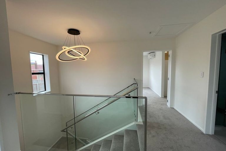 Photo of property in 36a Vodanovich Road, Te Atatu South, Auckland, 0610