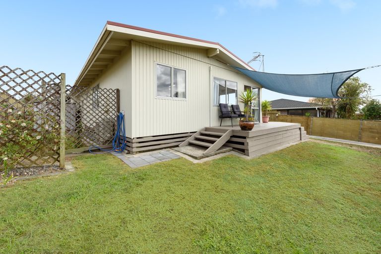 Photo of property in 42a Dickson Road, Papamoa Beach, Papamoa, 3118