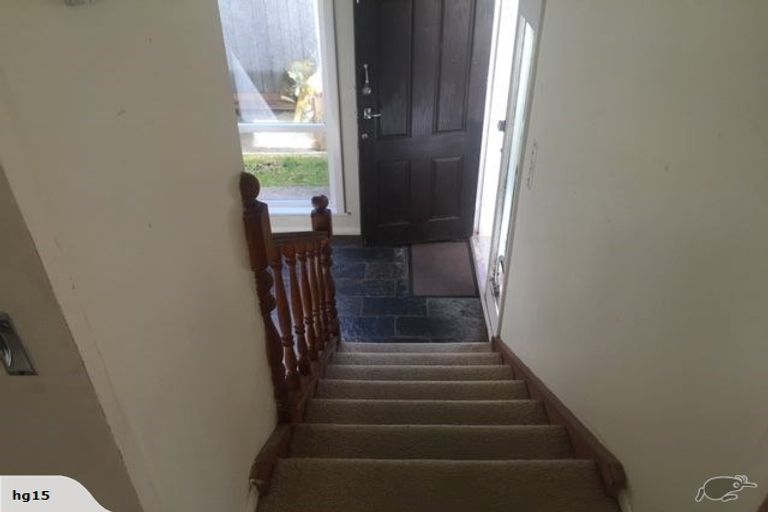 Photo of property in 6 Middlesex Place, Northland, Wellington, 6012