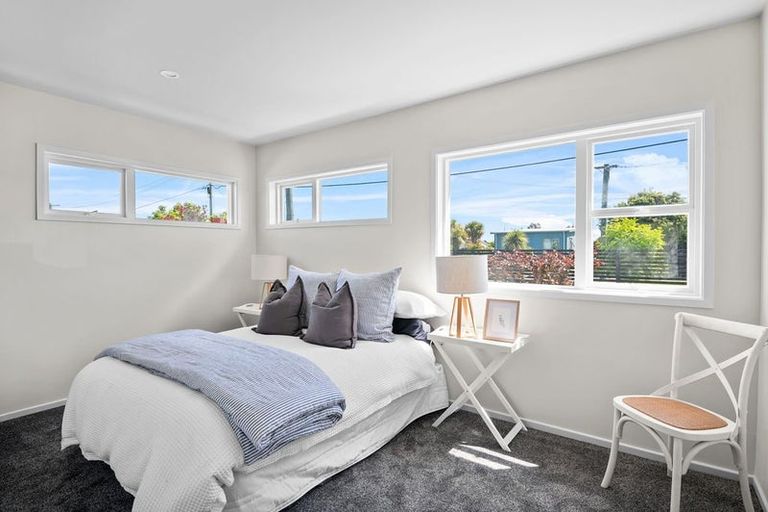 Photo of property in 97 Palmers Road, New Brighton, Christchurch, 8083