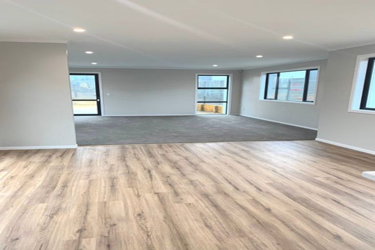 Photo of property in 4 Pateke Drive, Kenepuru, Porirua, 5022