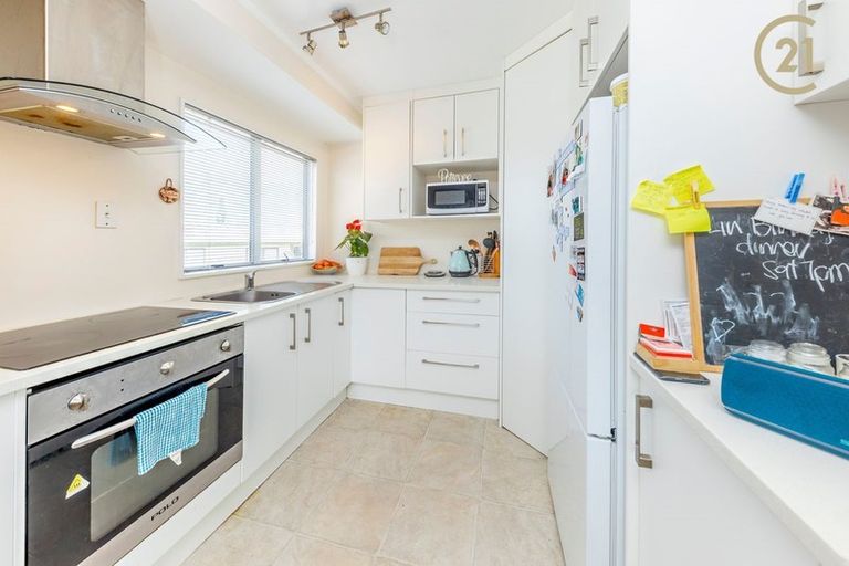 Photo of property in 1/12 Dunstan Place, Otara, Auckland, 2023