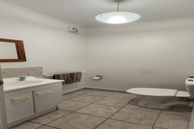 Photo of property in 4/112 Coromandel Street, Newtown, Wellington, 6021