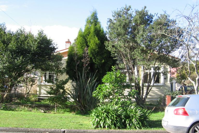 Photo of property in 8 Apirana Avenue, Regent, Whangarei, 0112