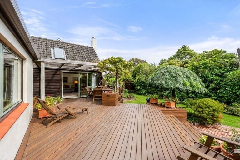 Photo of property in 131 Kings Crescent, Hutt Central, Lower Hutt, 5010