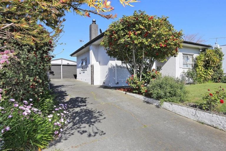 Photo of property in 605 Grove Road, Mayfair, Hastings, 4122