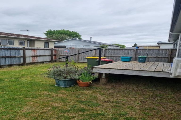 Photo of property in 4/14 Breckons Avenue, Nawton, Hamilton, 3200