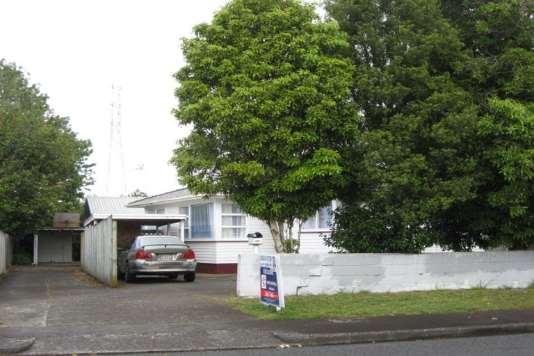 Photo of property in 103a Chichester Drive, Rosehill, Papakura, 2113