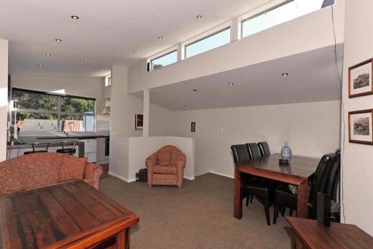 Photo of property in 1 Cameron Street, Kaiwharawhara, Wellington, 6035