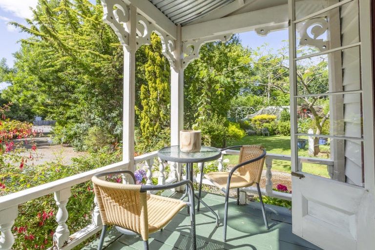 Photo of property in 2 Rose Street, Waipawa, 4210