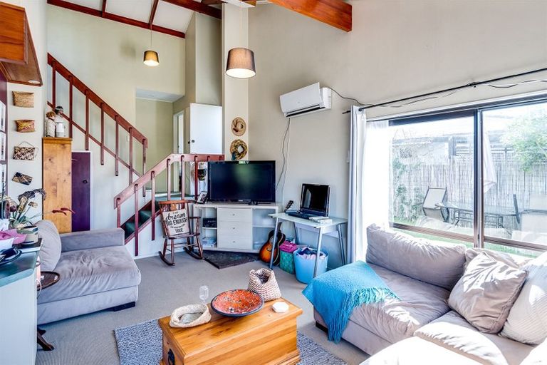 Photo of property in 13b Devon Street, Taradale, Napier, 4112