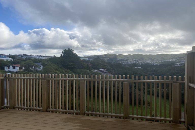 Photo of property in 5/6 Bushland Grove, Paparangi, Wellington, 6037