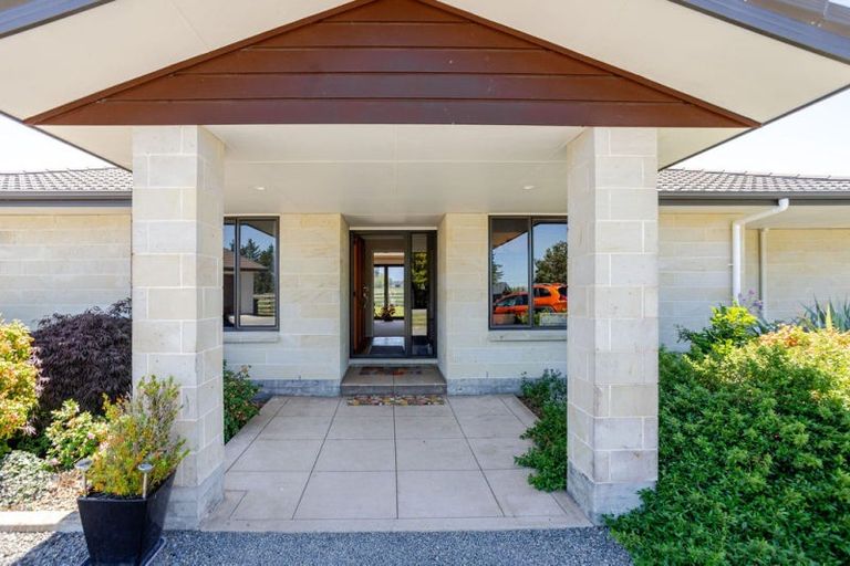 Photo of property in 152 Aerodrome Road, Dannevirke, 4972