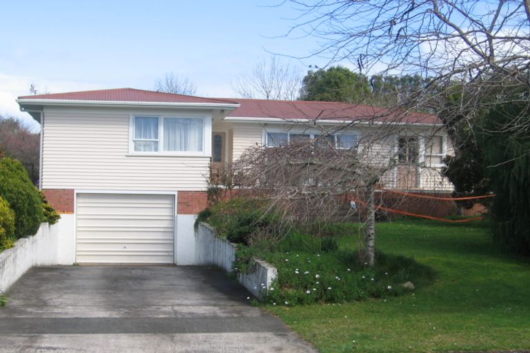 Photo of property in 10 Kowhai Park Road, Maunu, Whangarei, 0110