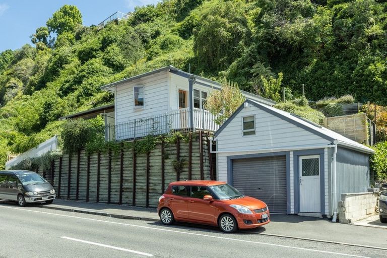 Photo of property in 124a Shakespeare Road, Bluff Hill, Napier, 4110