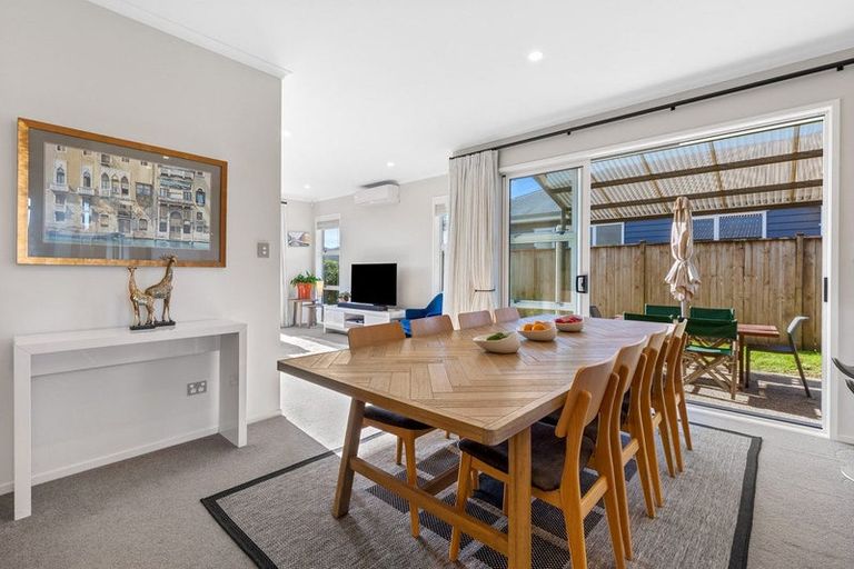 Photo of property in 30 Ara Kakara Avenue, Huapai, Kumeu, 0810