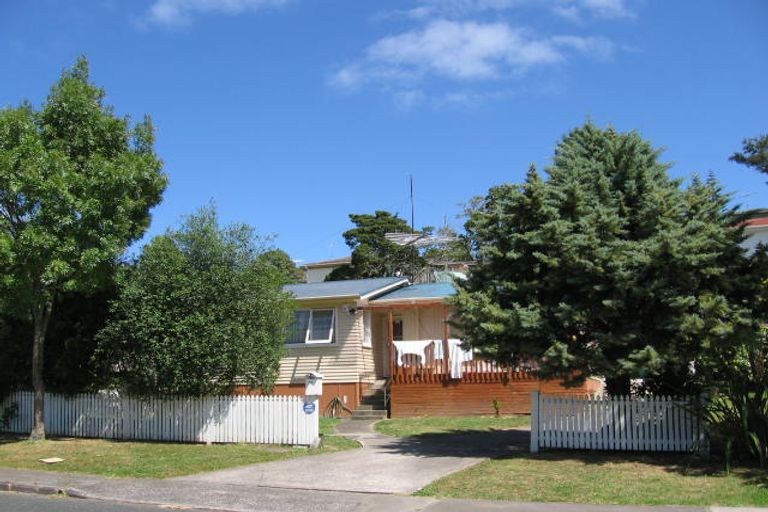 Photo of property in 59 Vandeleur Avenue, Birkdale, Auckland, 0626