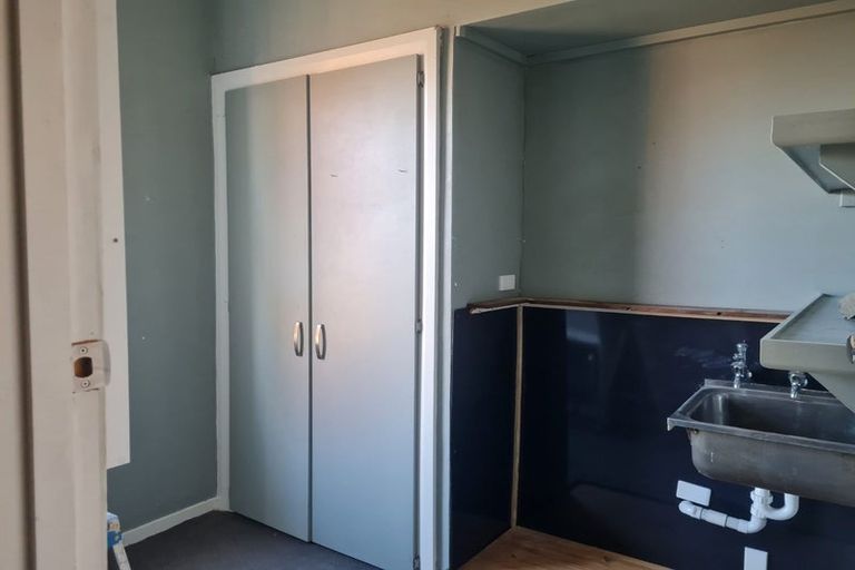 Photo of property in 9 Prince Street, Winton, 9720