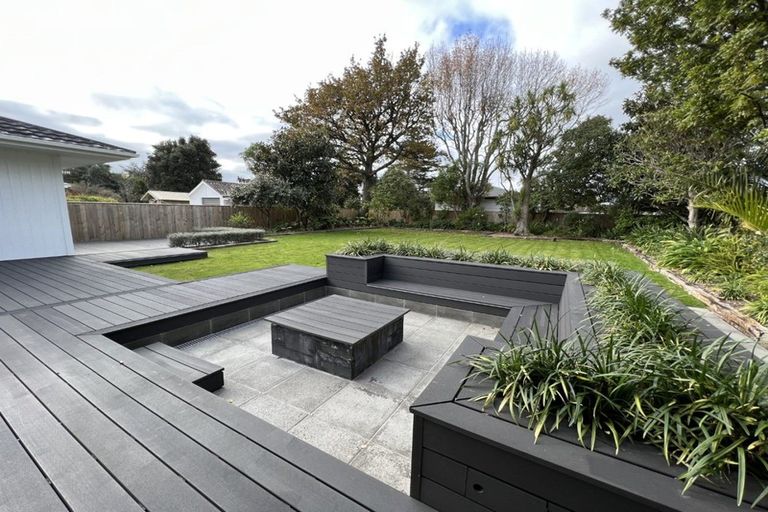 Photo of property in 10 Karina Terrace, Roslyn, Palmerston North, 4414