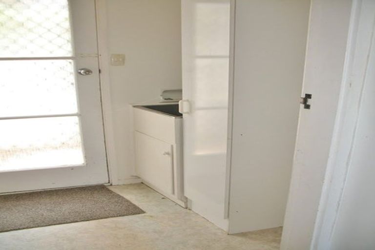 Photo of property in 132 Kingswood Road, Brookfield, Tauranga, 3110