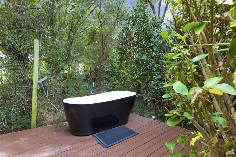 Photo of property in 4498 Christchurch Akaroa Road, Little River, 7591