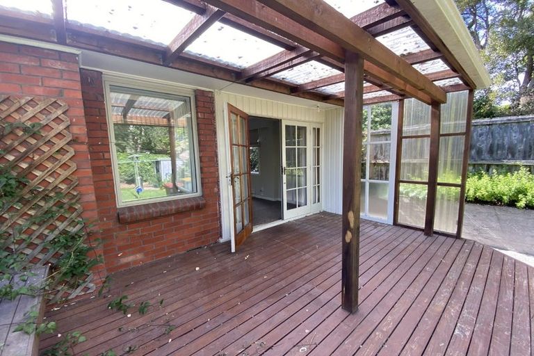 Photo of property in 2/339a Avonhead Road, Avonhead, Christchurch, 8042
