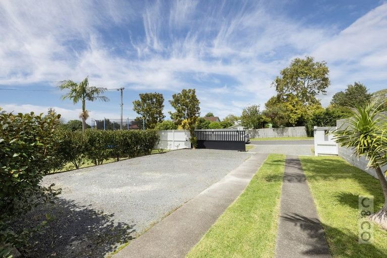 Photo of property in 15 Albert Street, Riverhead, 0820