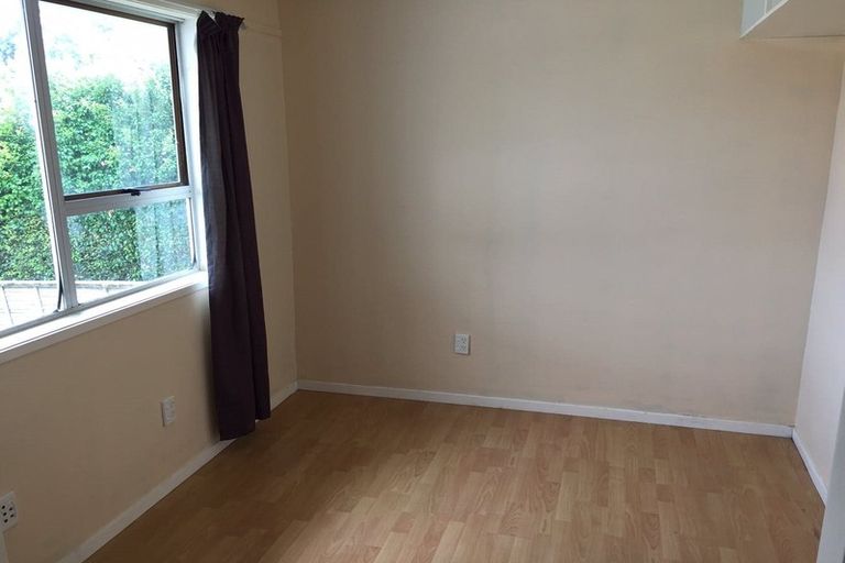 Photo of property in 294 Bucklands Beach Road, Bucklands Beach, Auckland, 2012