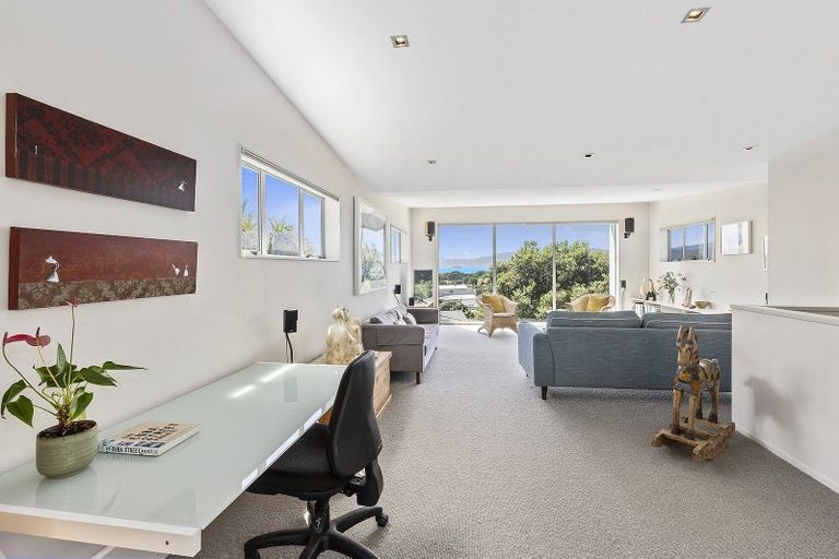 Photo of property in 4 Pinnacle Street, Seatoun, Wellington, 6022