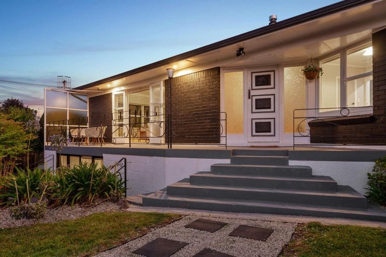 Photo of property in 22 Wharepaina Crescent, Springfield, Rotorua, 3015