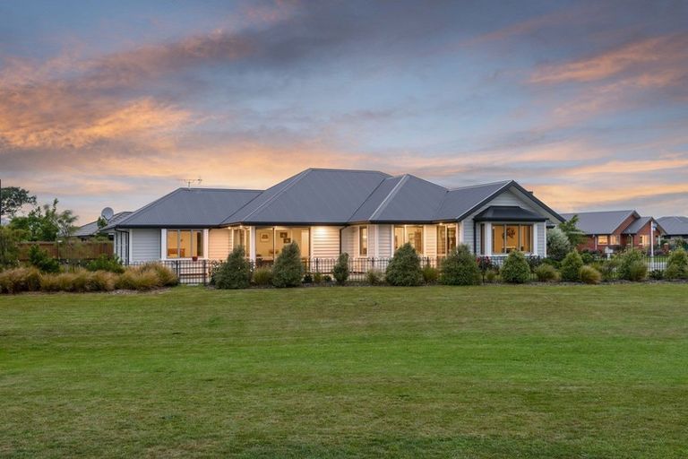 Photo of property in 10 Barton Fields Drive, Lincoln, 7608