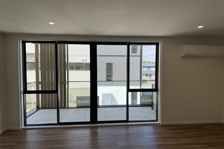 Photo of property in 102/7 Newelm Lane, Flat Bush, Auckland, 2019