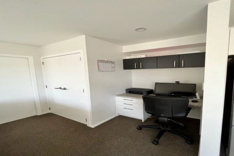 Photo of property in 225 Helston Road, Paparangi, Wellington, 6037