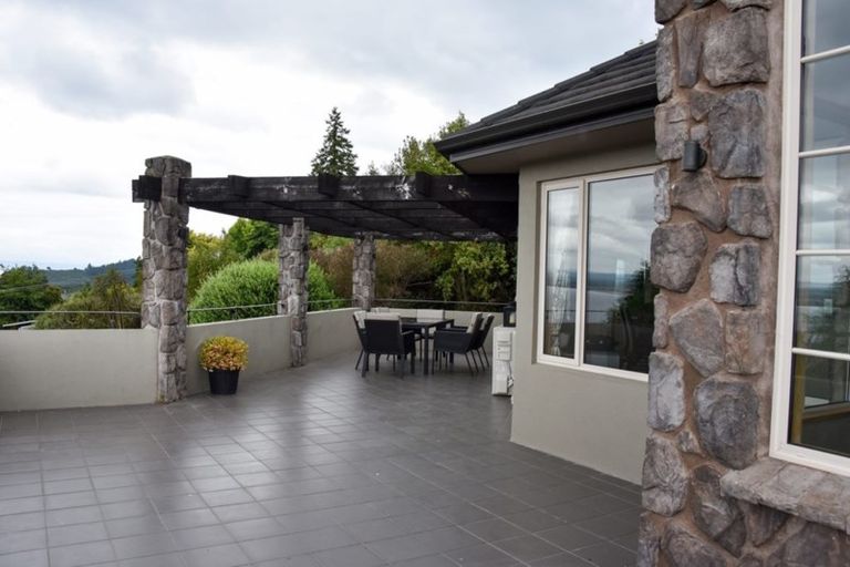 Photo of property in 38 Mapara Road, Acacia Bay, Taupo, 3385