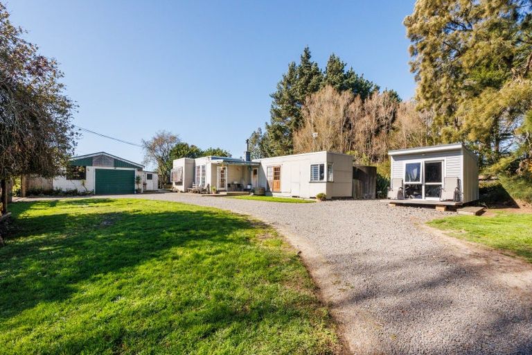 Photo of property in 1 Farmer Street, Sanson, 4817