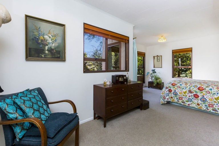 Photo of property in 69 Chatsworth Road, Silverstream, Upper Hutt, 5019
