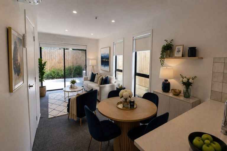Photo of property in 11/30 Bowater Place, Manurewa, Auckland, 2102