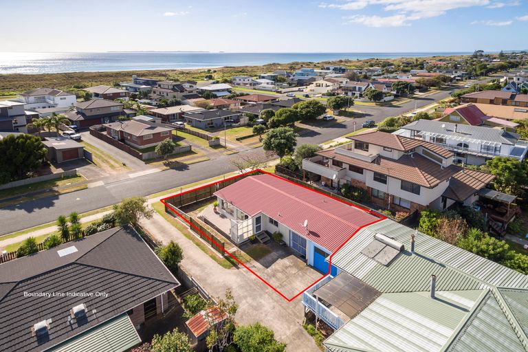 Photo of property in 42a Dickson Road, Papamoa Beach, Papamoa, 3118