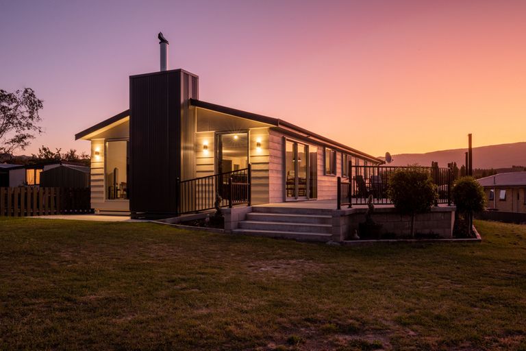 Photo of property in 33 Eureka Street, Alexandra, 9320