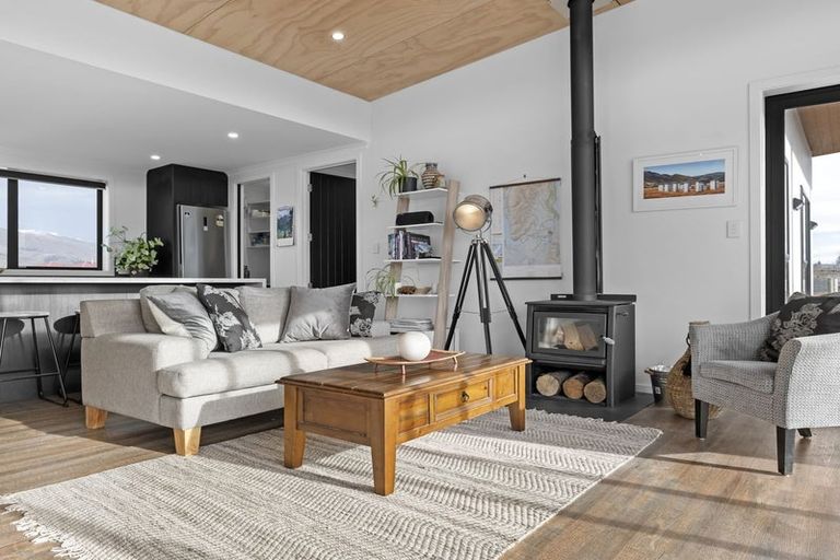 Photo of property in 4 Jocks Terrace, Twizel, 7901