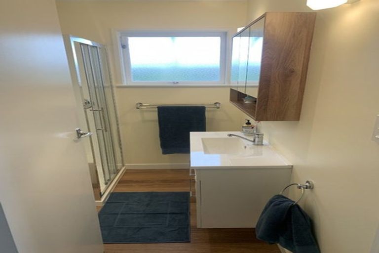 Photo of property in 42 Memorial Drive, Parahaki, Whangarei, 0112