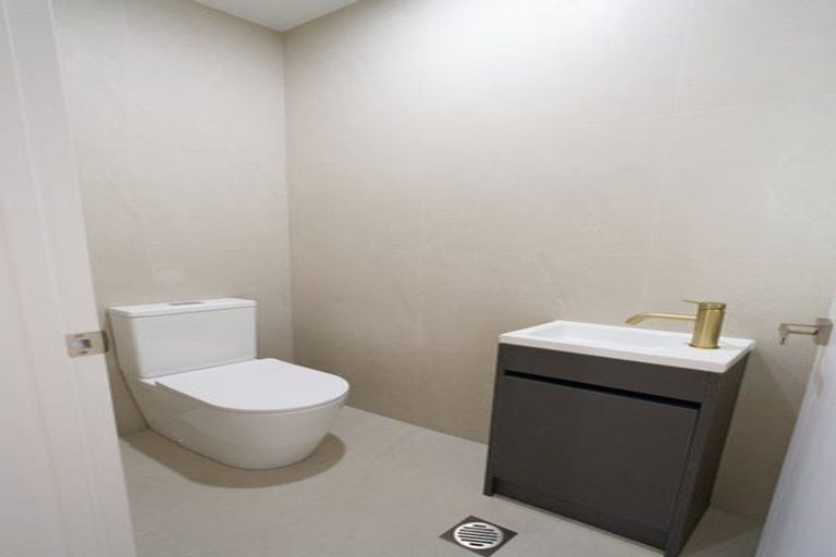 Photo of property in 74d Burundi Avenue, Clendon Park, Auckland, 2103