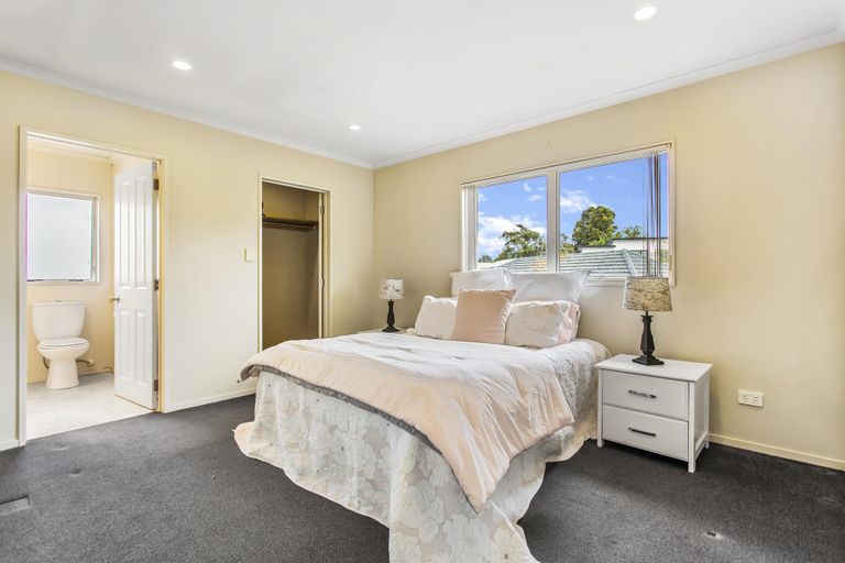 Photo of property in 11 Bean Place, Mount Wellington, Auckland, 1060