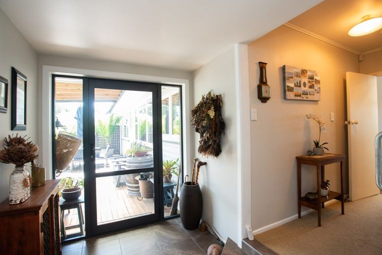 Photo of property in 221 Whirinaki Road, Eskdale, Napier, 4182