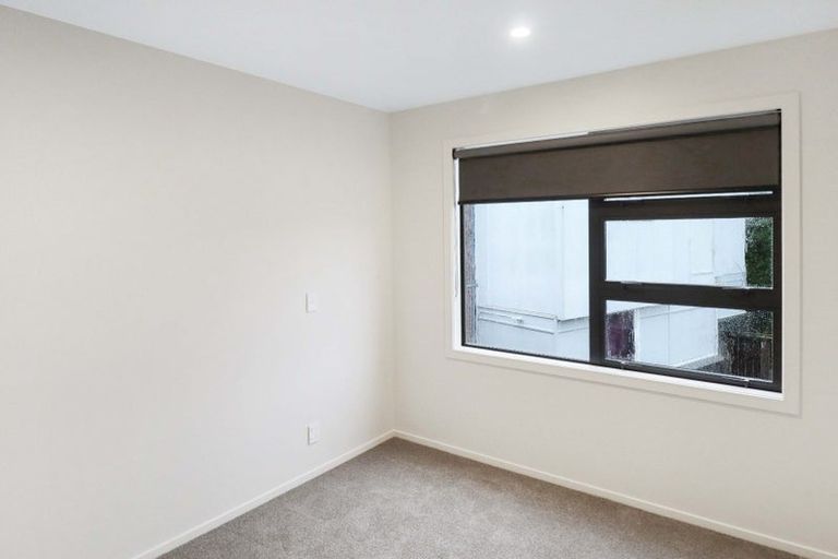 Photo of property in 1/92 Oxford Terrace, Epuni, Lower Hutt, 5011