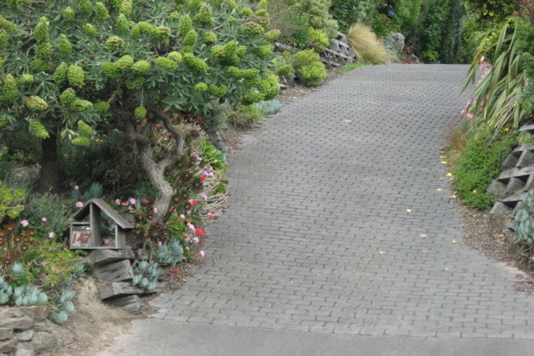 Photo of property in 147 Panorama Road, Clifton, Christchurch, 8081