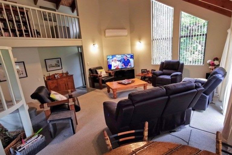 Photo of property in 14 Hoey Street, Te Kamo, Whangarei, 0112